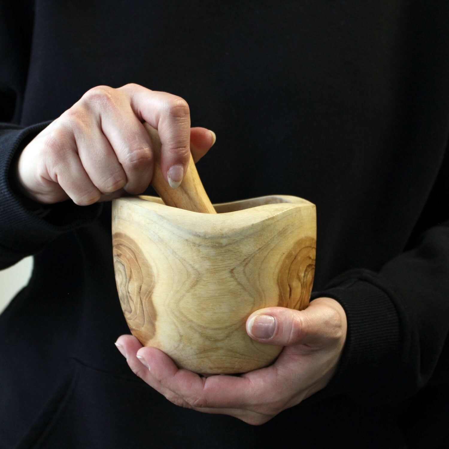 Ergo Teak Pestle & Mortar - Image 4